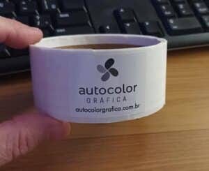 Adesivo em Rolo Personalizado – Gráfica RJ com Entrega Rápida