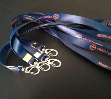 cordão para crachá personalizado gráfica rj
